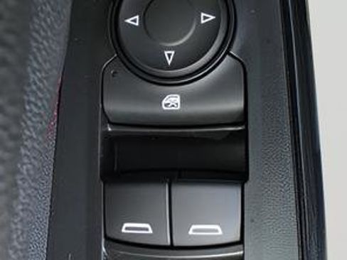 New 2026 Chevrolet Trax RS w/ Driver Confidence Package FWD image 13