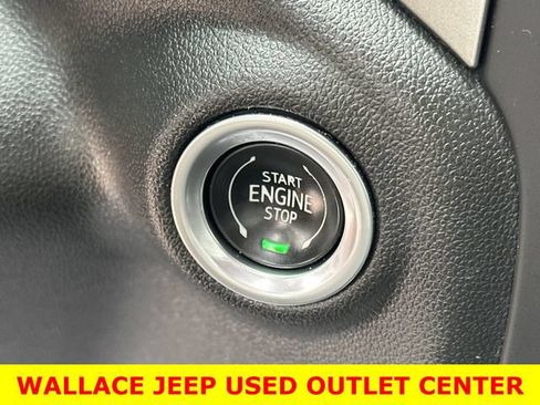 Used 2021 Chevrolet Silverado 1500 LT Trail Boss w/ Bed Protection Package AWD/4WD image 27