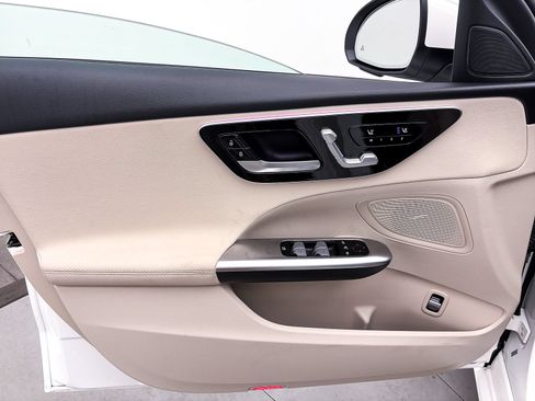 Used 2024 Mercedes-Benz C 300 Sedan image 19
