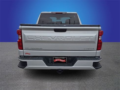 Used 2022 Chevrolet Silverado 1500 Custom image 6