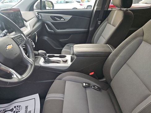 Used 2024 Chevrolet Blazer LT w/ Convenience Package image 8
