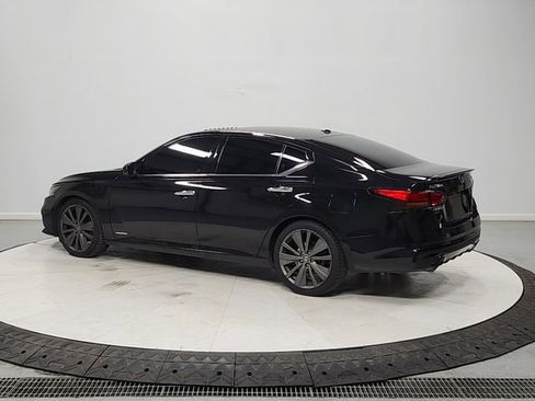 Used 2019 Nissan Altima 2.0 Edition One FWD image 5
