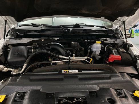 Used 2022 RAM 1500 Classic SLT w/ Protection Group image 12