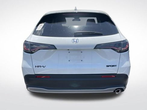 Used 2026 Honda HR-V Sport image 4
