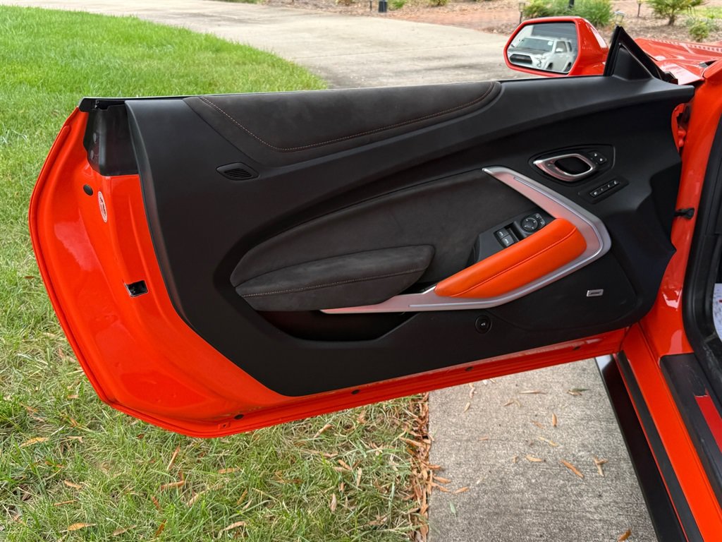 Used 2018 Chevrolet Camaro SS w/ Hot Wheels Edition RWD image 44