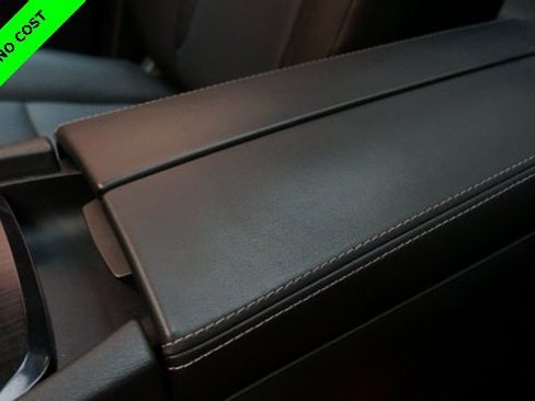 Used 2022 Nissan Rogue SV w/ SV Premium Package image 21