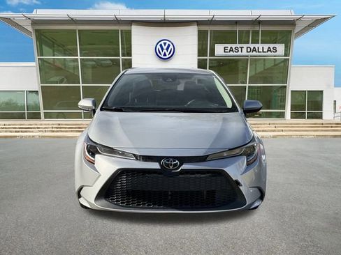 Used 2022 Toyota Corolla LE image 6