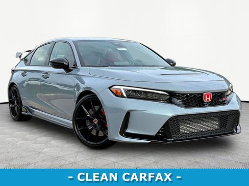 Used 2025 Honda Civic Type R image 3