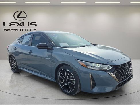 Used 2024 Nissan Sentra SR image 4