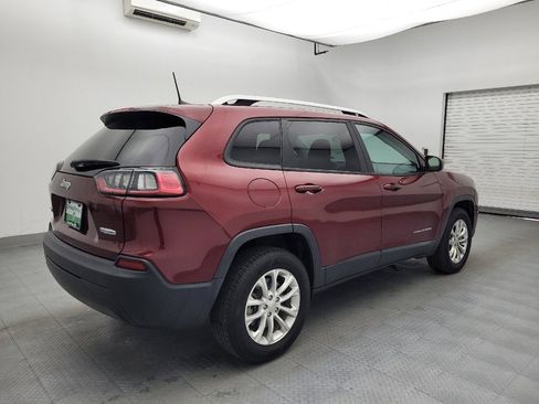 Used 2020 Jeep Cherokee Latitude w/ Cold Weather Group image 9