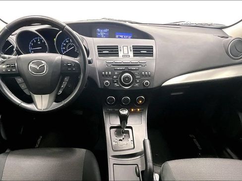 Used 2013 MAZDA MAZDA3 i Touring FWD image 18