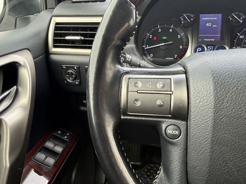 Used 2018 Lexus GX 460 Premium image 15