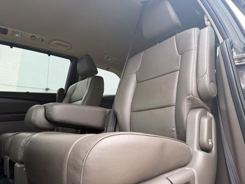 Used 2015 Honda Odyssey EX-L image 10