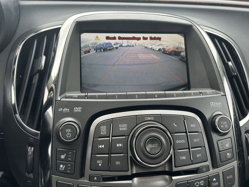 Used 2012 Buick LaCrosse Touring image 21