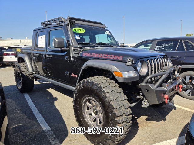 Used 2023 Jeep Gladiator Rubicon w/ Trailer Tow Package AWD/4WD image 7
