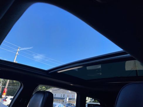 Used 2018 Jeep Grand Cherokee High Altitude image 18