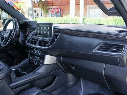 Used 2021 Chevrolet Tahoe Z71 w/ Z71 Signature Package image 45