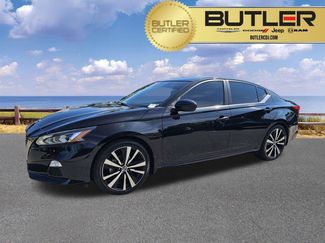 Used 2022 Nissan Altima 2.5 SR FWD video 1
