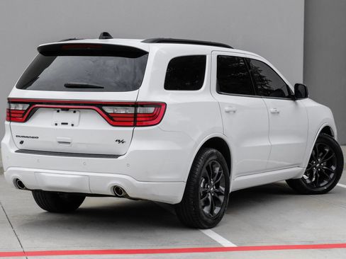 Used 2023 Dodge Durango R/T AWD/4WD image 9