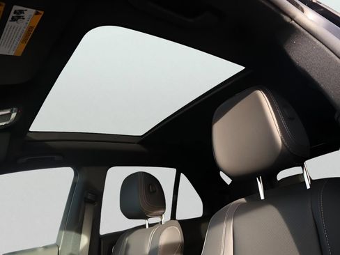 Certified 2026 Mercedes-Benz GLE 350 4MATIC image 50