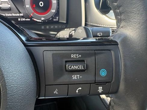 Used 2022 Nissan Rogue Platinum AWD/4WD image 27