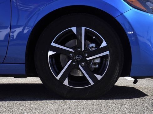 Certified 2024 Nissan Sentra SV image 7