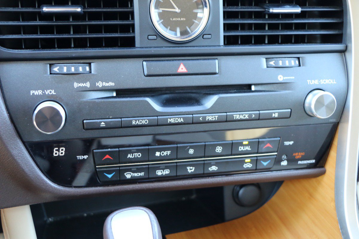 Used 2019 Lexus RX 350 FWD w/ Premium Package image 23