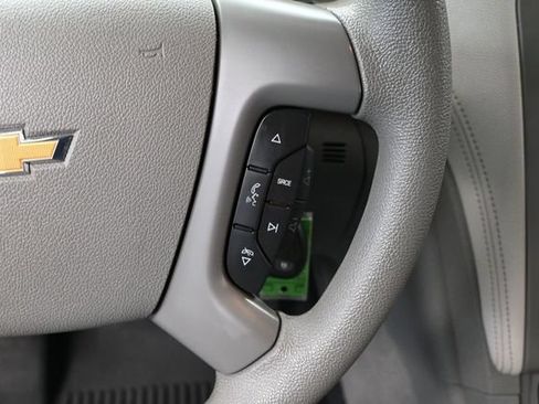 Used 2014 Chevrolet Traverse LS FWD image 26