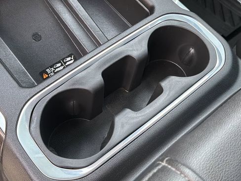 Used 2020 Chevrolet Silverado 2500 LTZ w/ LTZ Plus Package image 32