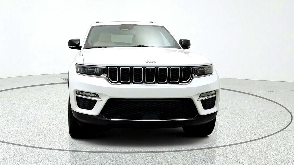 Used 2022 Jeep Grand Cherokee Limited 4xe w/ Luxury Tech Group II AWD/4WD image 2