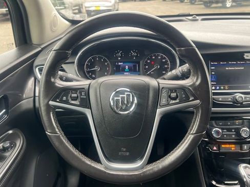 Used 2022 Buick Encore Preferred w/ Safety Package image 20