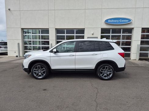 Used 2023 Honda Passport EX-L image 10