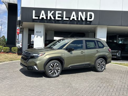 New 2026 Subaru Forester Touring AWD/4WD image 2