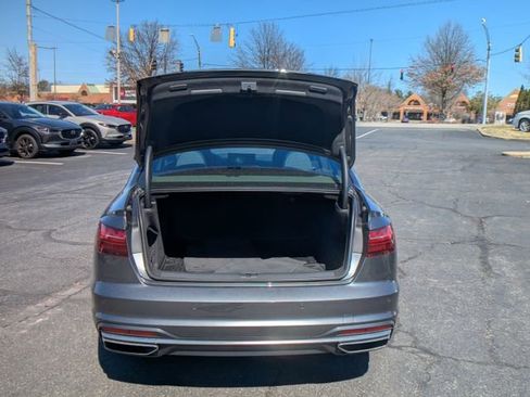 Used 2021 Audi A4 2.0T Premium w/ Convenience Package image 8