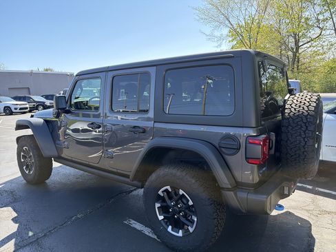 Certified 2025 Jeep Wrangler Unlimited Rubicon 4xe w/ Safety Group image 5