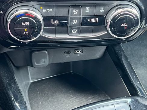 Certified 2026 Chevrolet Trax LT FWD image 9