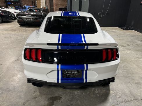 Used 2019 Ford Mustang GT Premium w/ GT Performance Package RWD image 9