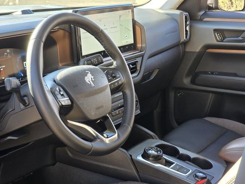 Used 2025 Ford Bronco Sport Outer Banks w/ Outer Banks Tech Package+ image 16