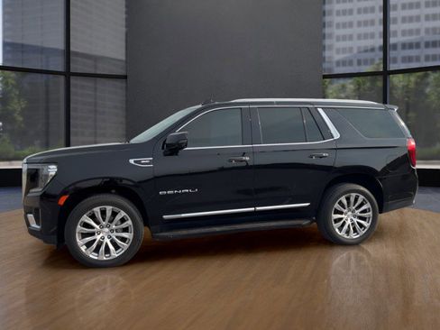 Used 2022 GMC Yukon Denali image 2