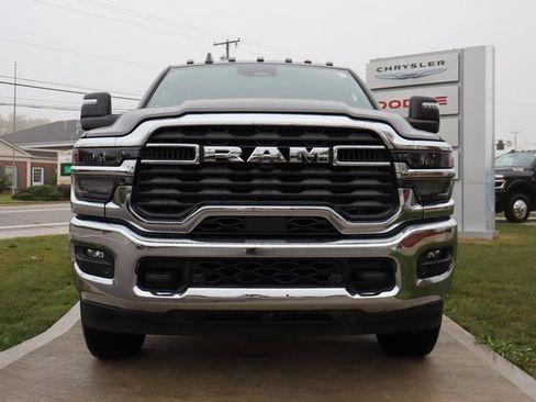 Used 2025 RAM 2500 Big Horn image 6