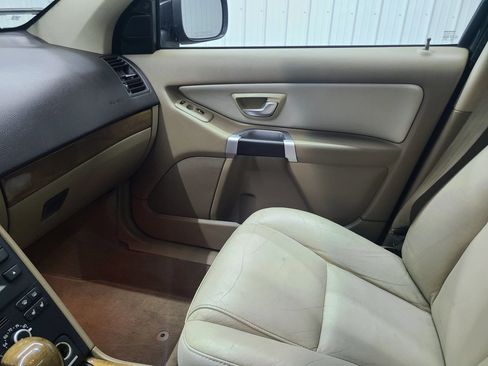 Used 2012 Volvo XC90 3.2 AWD/4WD image 24