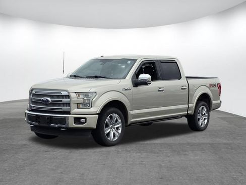 Used 2017 Ford F150 Platinum w/ Equipment Group 701A Luxury AWD/4WD image 7