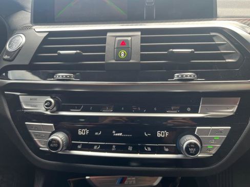 Used 2021 BMW X4 M40i image 24