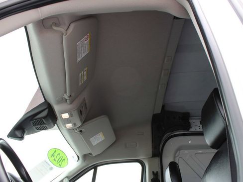 Used 2024 Ford Transit 250 148 Medium Roof RWD image 15