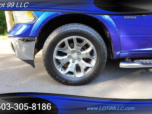 Used 2019 RAM 1500 Laramie w/ Convenience Group AWD/4WD image 33