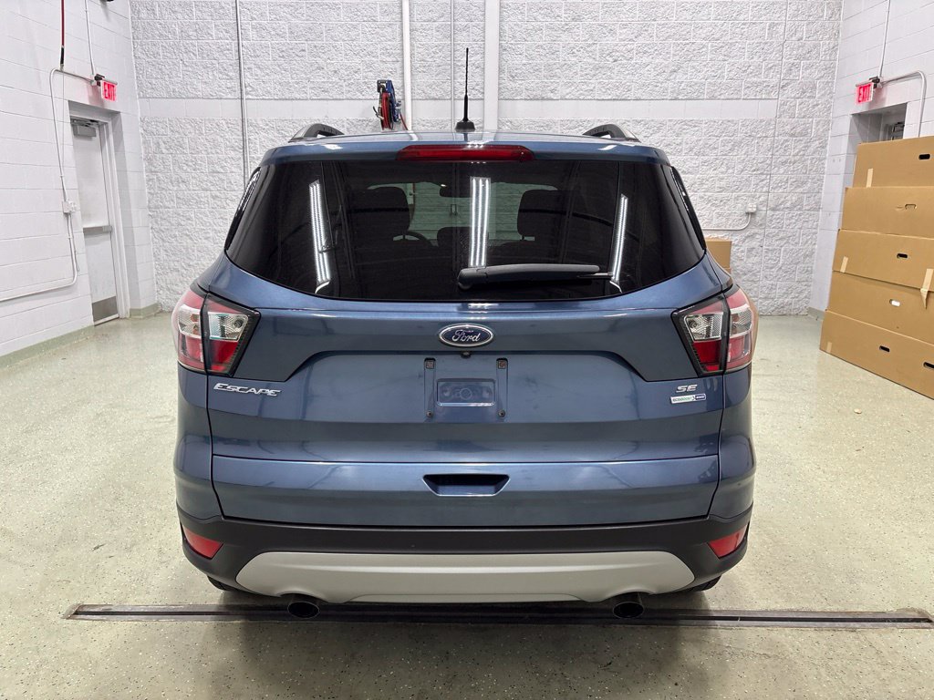 Used 2018 Ford Escape SE AWD/4WD image 5