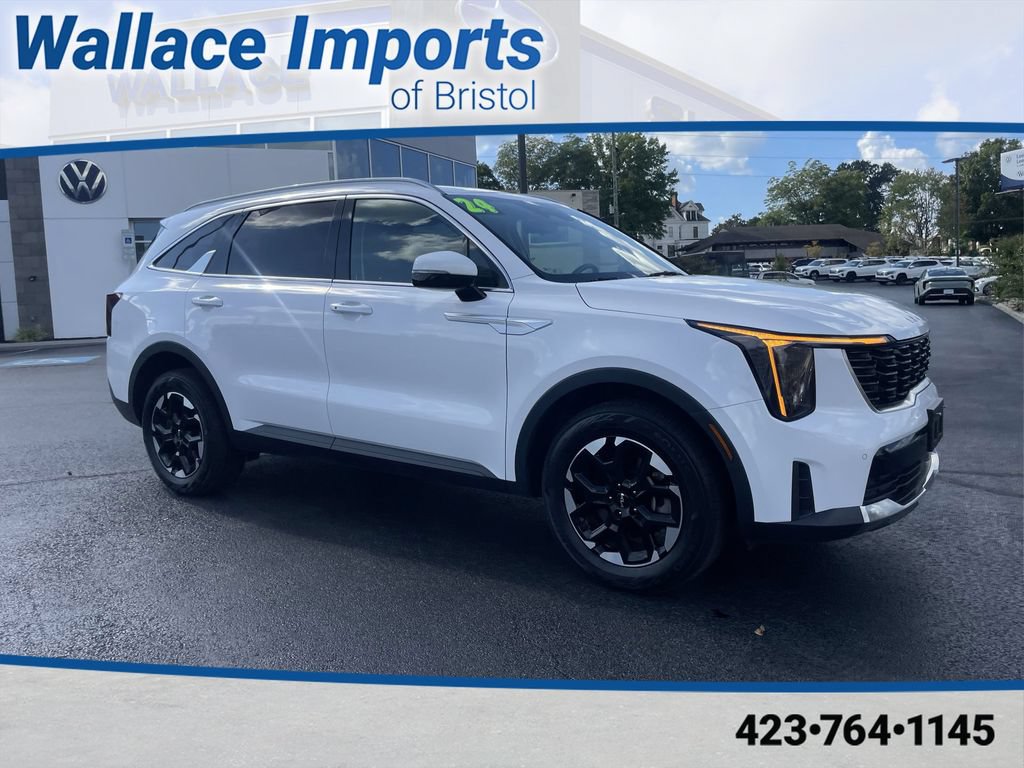 Certified 2024 Kia Sorento S AWD/4WD image 1