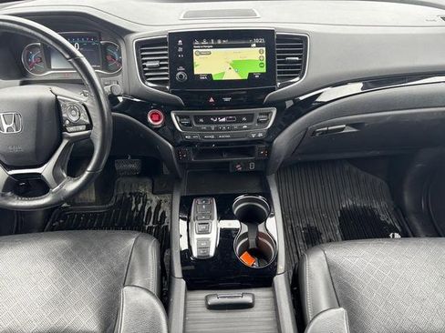 Used 2019 Honda Passport Touring image 17