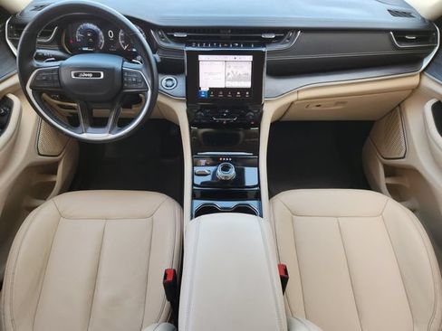 Certified 2021 Jeep Grand Cherokee L Limited AWD/4WD image 25