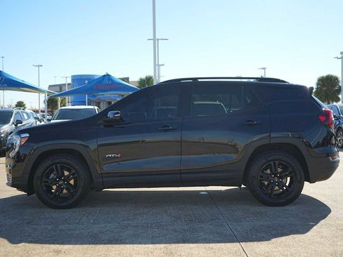 Used 2022 GMC Terrain AT4 w/ Tech Package image 3